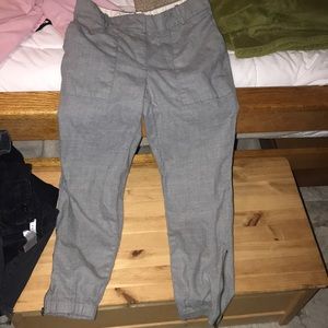 Women’s dress capris